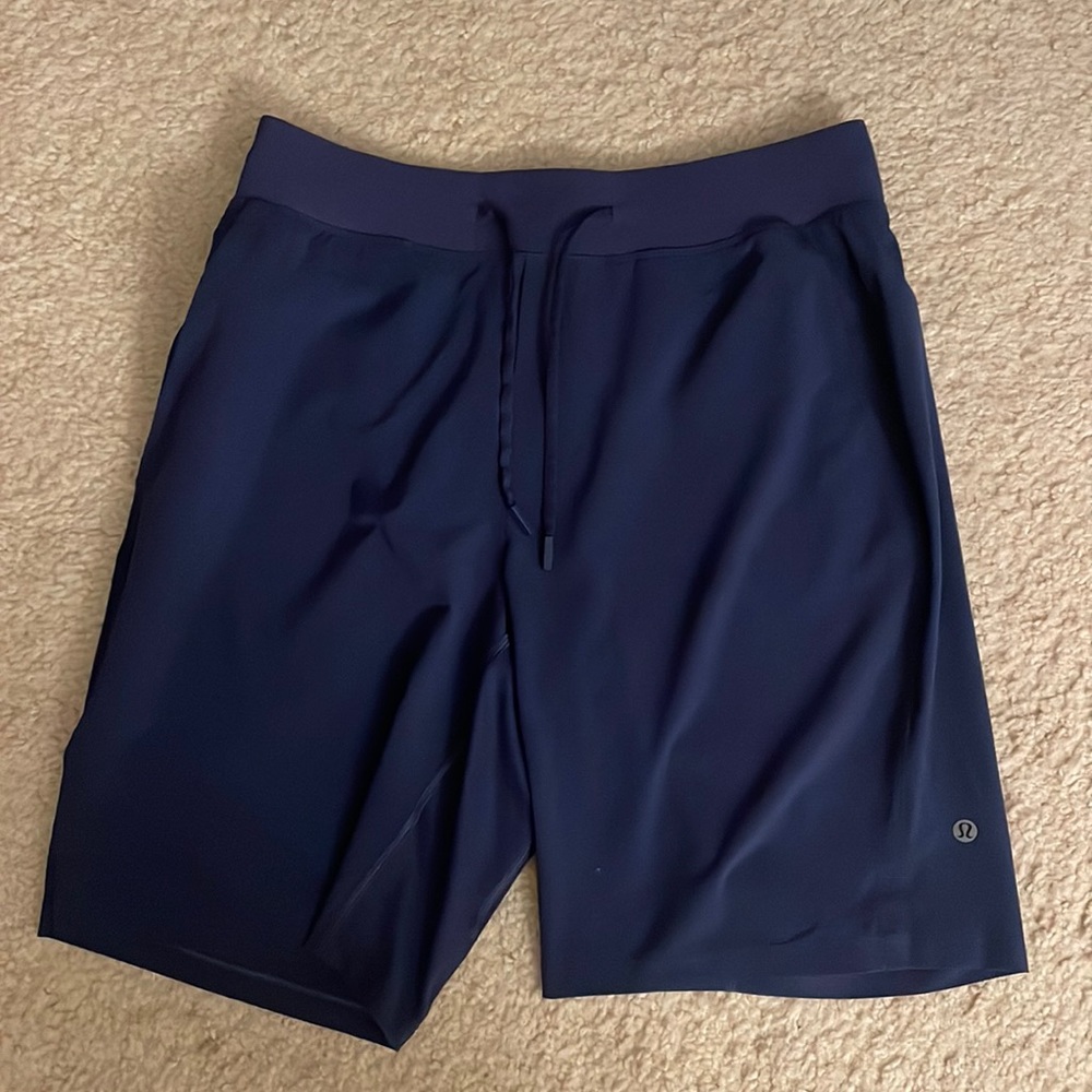 NWOT Lululemon shorts